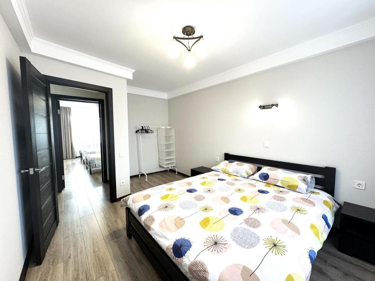 Artal Apartment On Obolonskyi Avenue 16A, 2 Bedroom Kiev Dış mekan fotoğraf