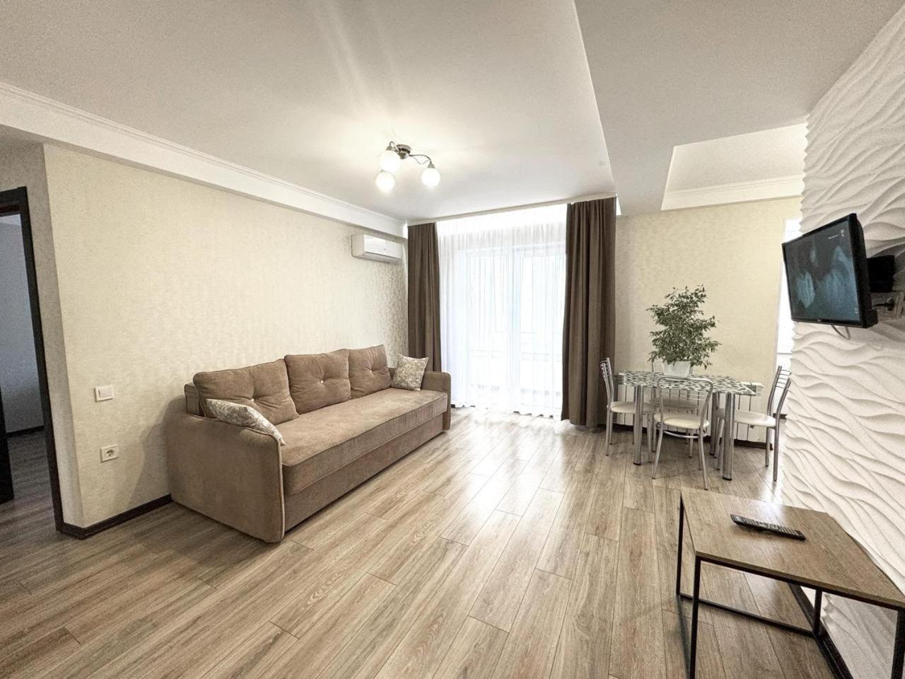 Artal Apartment On Obolonskyi Avenue 16A, 2 Bedroom Kiev Dış mekan fotoğraf